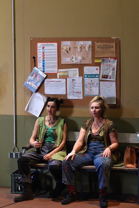 7 MINUTEN - Theaterhaus - Schauspiel - Stuttgart - 16.05.2025 20:00
