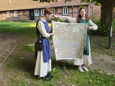 Historische Ortsfhrung mit dem Dorfausrufer Hannes - Ebstorf - 14.08.2025 19:00