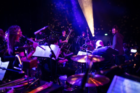 Orchester im Treppenhaus - Leer - 19.06.2025 19:00