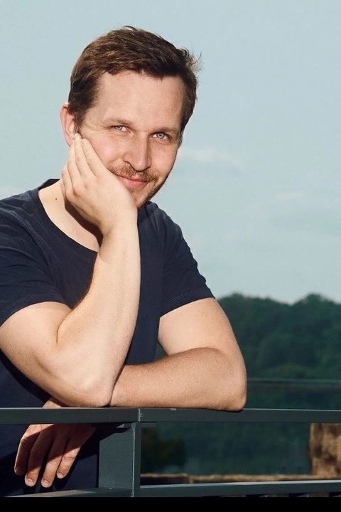 ROSENAU Poetry Slam - als Confrencier und Moderator Nik Salsflausen - Stuttgart - 04.05.2025 20:00
