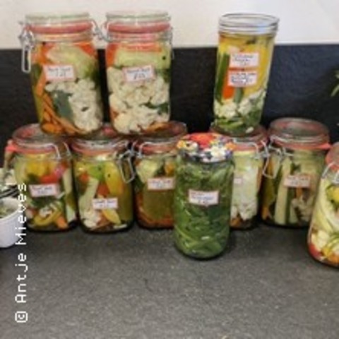 Fermentiertes Gemse - die heimische Variante des Kimchi hergestellt - Dobel - 03.08.2025 10:00