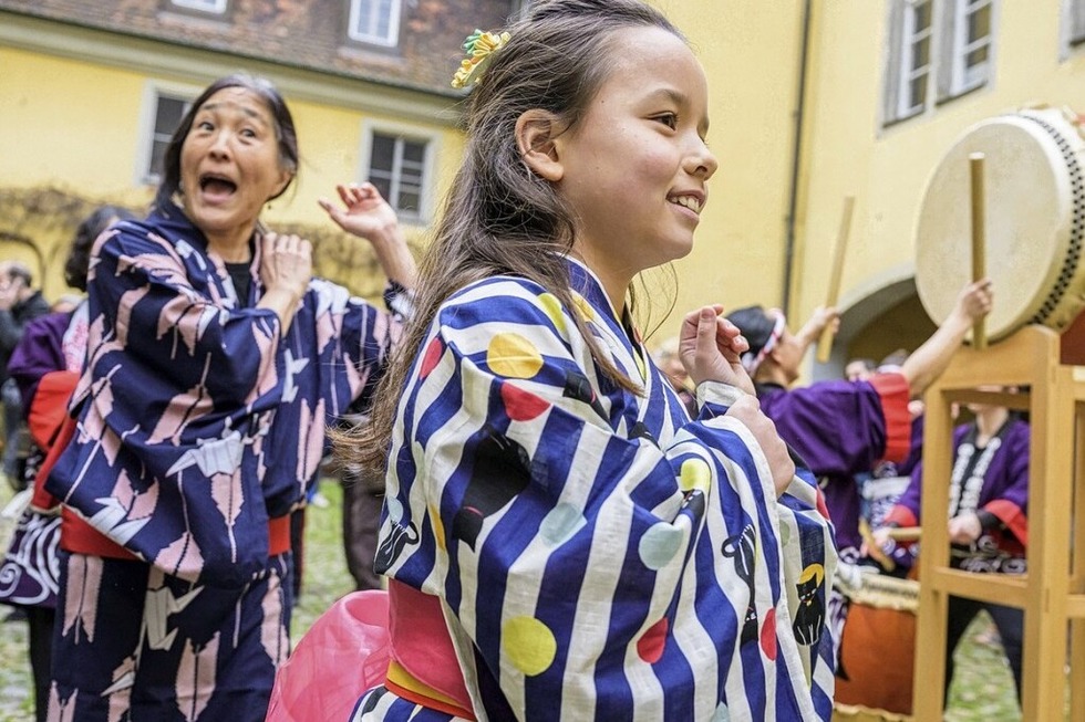 In der Volkshochschule Freiburg, im Schwarzen Kloster, findet der japanische Kulturtag statt - Badische Zeitung TICKET