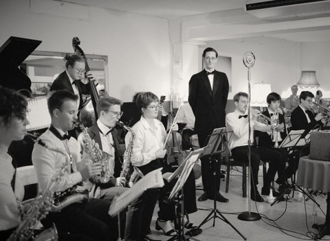 Immo Federolf & sein Orchester - Immo Ferderolf und sein Orchester spielen die Schlager und Tanzmusik der Weimarer Republik - Kln - 22.06.2025 19:00
