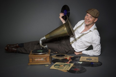 Jo im Schloss: Ich ksse Ihre Hand, Madame - Jdische Knstlerinnen und Knstler auf Schellack. Grammophon-Lesung mit Jo van Nelsen - Frankfurt am Main - 18.06.2025 19:30