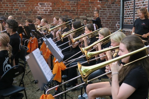 MUSIKVEREIN Flutissima Bardowick - Flutissima wird 25 - Eine Geburtstagsfeier mit Auftritt aller Gruppen: Flutissima-Minis, Flutissima YoungStars, Never too late - Lneburg - 25.05.2025 16:00