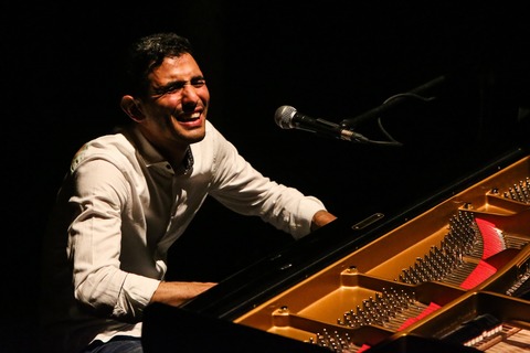 Aeham Ahmad - Konzert und Lesung &#8222;Und die Vgel werden singen&#8220; - Schweinfurt - 15.05.2025 19:30