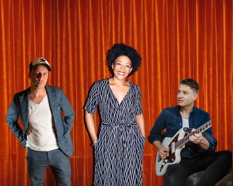 jooKRAUS-folaDADA-danielSTELTER - - Fest der Liebe / Christmas Night - - Langen - 13.12.2025 20:00