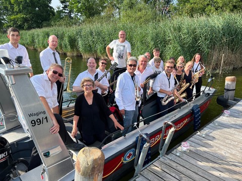SOUNDS OF SUMMER - GROSSE GEFHLE UND ZEITLOSE KLASSIKER - Tittmoning - 12.07.2025 19:30