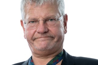 Werner Koczwara - Einer flog bers Ordnungsamt
