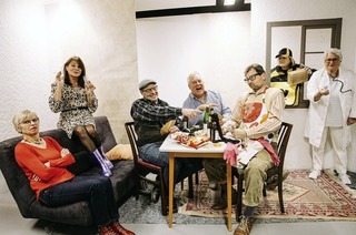 Die Theatergruppe Ebnet spielt "Mit Lgen sich vergngen"