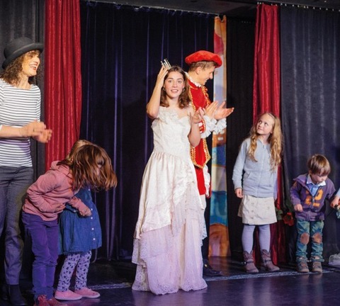 Aschenputtel - Mitspieltheater - Mitspieltheater ab 3 Jahren - Berlin - 24.05.2025 15:30