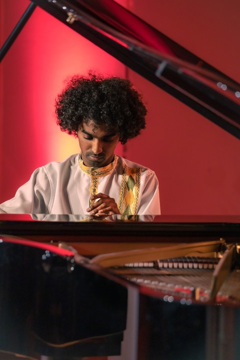 Noel Araya: Eritreische Musik am Klavier - Reihe &#8222;Junge Klassik&#8220; im FARB geht in die nchste Runde! - Borken - 29.06.2025 17:30
