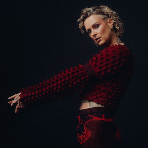 YAENNIVER - ANGRY WOMAN TOUR 2025 - Wiesbaden - 08.11.2025 19:00 YAENNIVER - ANGRY WOMAN TOUR 2025 - Wiesbaden - 08.11.2025 19:00