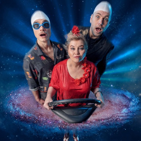 DIE HERKULESKEULE - Dresdens Kabarett-Theater - Die Erde hat eine Scheibe - Eine kabarettistische Sommerfrische - Waren - 04.09.2025 19:30