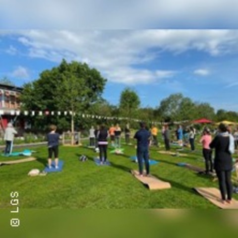 Yoga am Parksee mit Gerda - KIRCHHEIM BEI MNCHEN - 28.05.2025 08:15