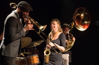 Henry III feat. Nicole Johnntgen - - New-Orleans-Jazz -