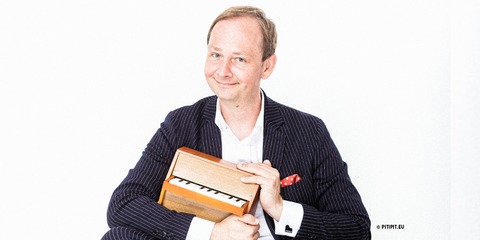 Christoph Reuter - Musik macht schlau! (auer manche) - musikalisches Kabarett - Zirndorf - 06.03.2026 20:00