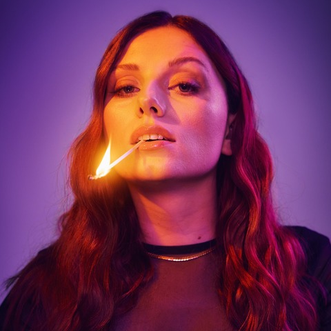 Lara Ermer: Leicht entflammbar - Forchheim - 16.01.2026 20:00
