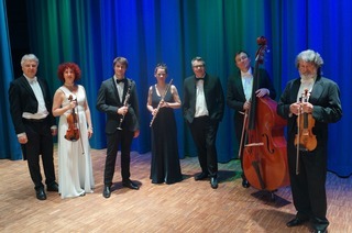 Festliches Konzert des Johann-Strau-Ensembles mit Gast-Solisten