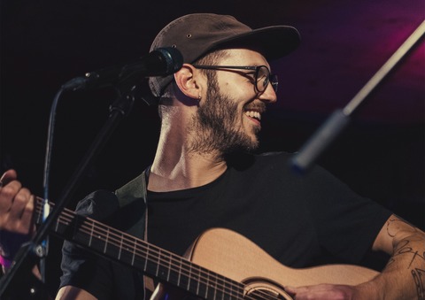 egisson - Der charmante Songwriter aus Leipzig mit ebenso charmanten Gsten - Frth - 28.09.2025 20:00