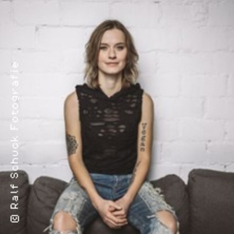 Yasi Hofer - Oberhausen - 16.12.2025 20:00