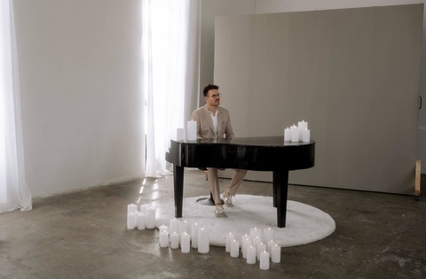 Candlelight-Konzert mit Pianist Tom Mayer - Ein emotionaler Abend voller Musik und Magie - Kressbronn am Bodensee - 08.06.2025 20:00