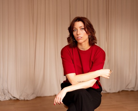 Anne Sauer liest aus &#8222;Im Leben nebenan&#8220; - Magdeburg - 06.08.2025 20:15