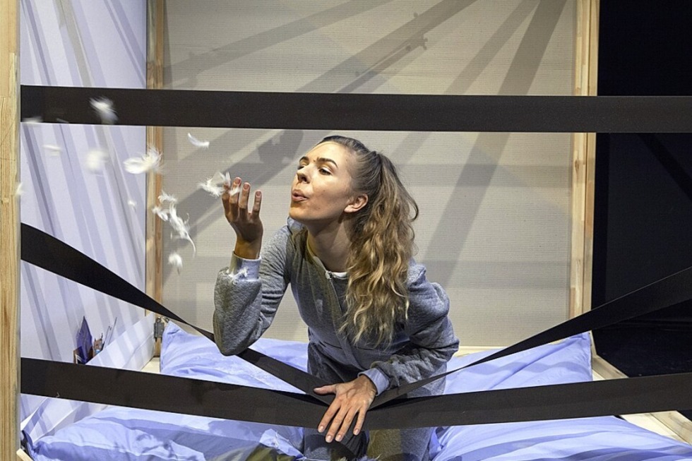 Puppenspielerin Anna Taraszkiewicz spielt im Theater am Kastelberg in Kollnau - Badische Zeitung TICKET
