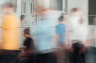 Die Stunde da wir nichts voneinander wuten - von Peter Handke