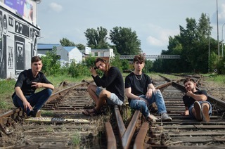 RENEGATZ (cz) / YLLEE (d)