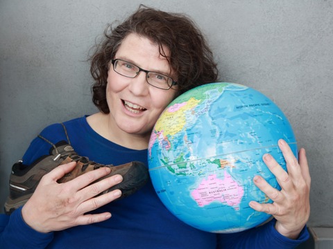 Christina Thrmer - WANDERN TOTAL - Die Welt zu Deinen Fen - Emden - 17.04.2026 20:00
