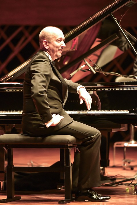 CHRIS HOPKINS (piano solo) - Classic Jazz & Swing at its best - BERLIN - 28.06.2025 16:00