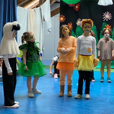 Ein Schaf sagt Mh, Johannes-Kepler-Grundschule Mannheim (ab 4 Jahren) - Schultheaterwoche - Karlsruhe - 07.07.2025 14:00