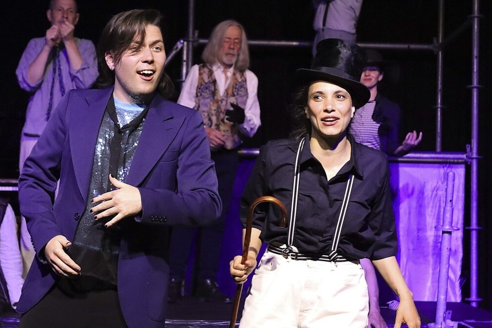 Das Erwachsenentheater von Tempus fugit spielt Stck von Alessandro Barrico - Badische Zeitung TICKET