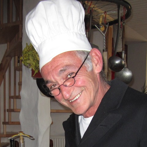 Kulturhppchen Motto: &#8222;Bilderbcher&#8220; - Motto: &#8222;Brunnengeschichte(n)&#8220; - Weienburg in Bayern - 04.12.2025 20:00