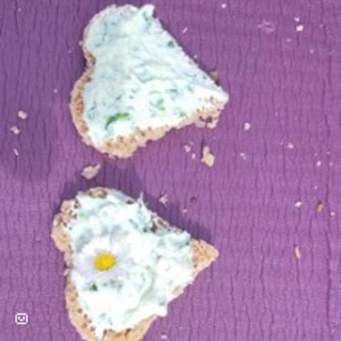 Workshop Yoga: Detox und Wildkruter - Korb - 26.04.2026 10:00