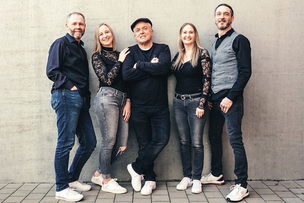 Beim dritten Lahr-Hock spielt die Band Blind Date - Badische Zeitung TICKET