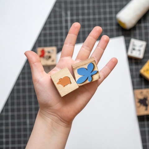 Stars for Kids: Stempeln & Drucken - Kinderferienprogramm in der Kreativwerkstatt - Rastatt - 03.09.2025 13:00