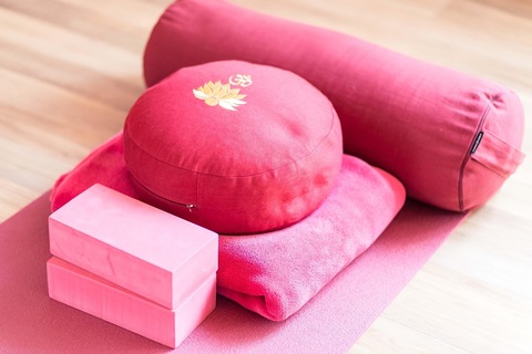 Genussvolle Yoga-Session mit Wein - Teltow - 22.06.2025 11:00