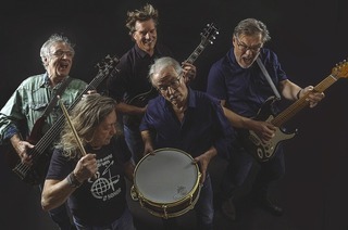 Lanz and The Mc Cormicks versetzen den Schlosskeller Emmendingen in die 60er- und 70er-Jahre