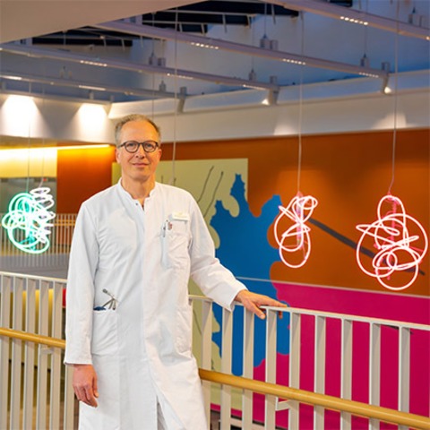 story VS: Krebs - Fortschritt durch innovative Therapien -  - 10.10.2025 20:00