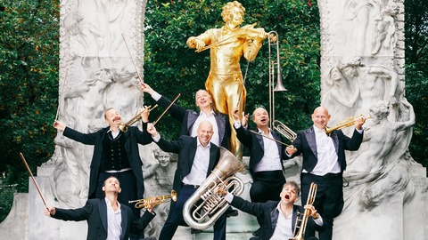 Mnozil Brass - Strau$$ - Ein Tnzchen zwischen den Sthlen - Bad Neustadt an der Saale - 09.01.2026 20:00