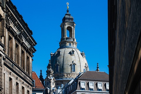 Sonderfhrung zum Tag des offenen Denkmals - Architekt Thomas Gottschlich erklrt Besonderheiten des Wiederaufbaus - Dresden - 14.09.2025 14:00