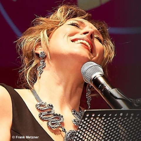 Love Songs - Ein Konzerterlebnis mit Meike Garden - Bad Nauheim - 20.02.2026 20:00