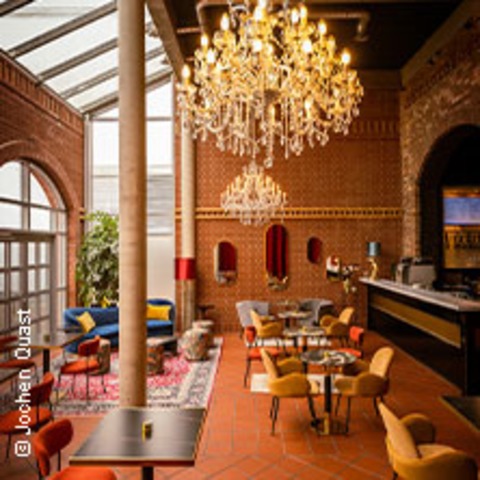Lounge Upgrade - Mrs. Doubtfire - Dsseldorf - 13.12.2025 19:30