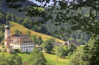 In der Mediathek Bad Krozingen findet ein Vortrag zur Geschichte des Kloster St. Ulrich in Bollschweil statt