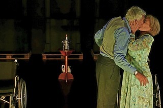 Im Theater am Kastelberg in Waldkirch wird ein Stck ber Demenz aufgefhrt