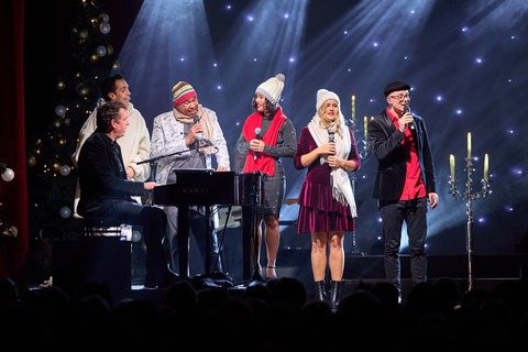 CHRISTMAS MOMENTS 2025 - Das Fest vor dem Fest mit Thomas Schwab & Band - Ransbach-Baumbach - 19.12.2025 20:00