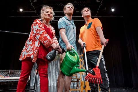 DIE HERKULESKEULE Dresdens Kabarett-Theater prsentiert &#8222;Die Erde hat eine Scheibe&#8220; - Die Erde hat eine Scheibe - Ludwigslust - 19.09.2025 19:00