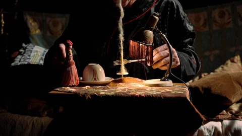 Schlafe! Dornrschen im Bett zu spielen - Winnenden - 04.02.2026 15:00